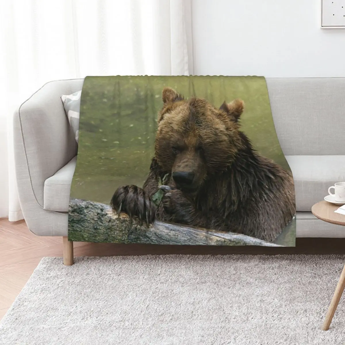 Grizzly Bear In The Lake Throw Blanket Personalized Gift decorative Soft Plaid Picnic Fashion Sofas Bed Blankets