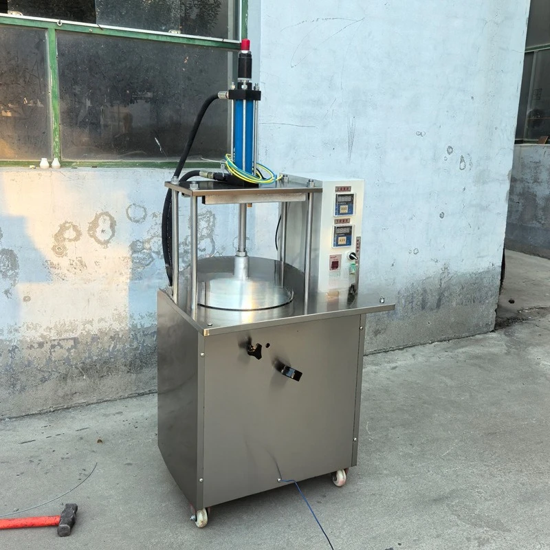 Automatic cake press machine numerical control computer braised meat burrito roast duck cake pancake machine egg filling