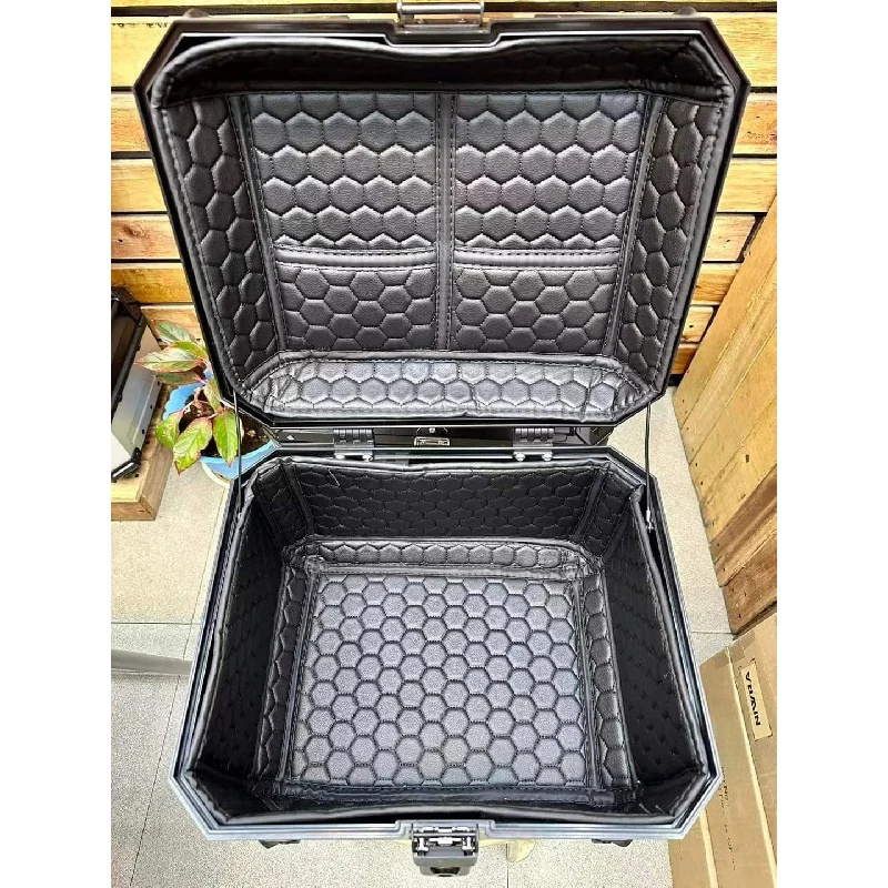 High Quality Waterproof Aluminum Alloy Motorcycle Tail 45L & 55L Capacity Top Box With Stylish Design White Dec Hot Selling