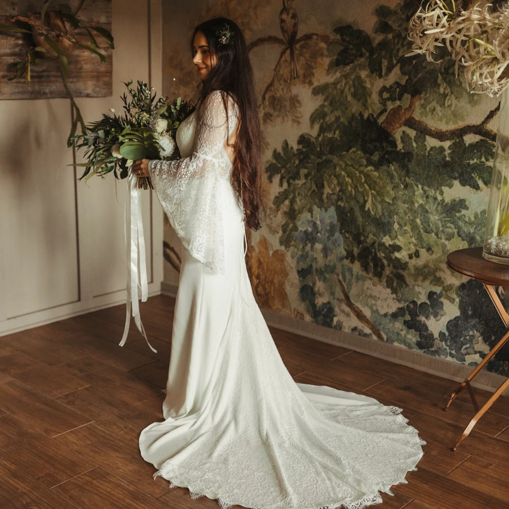Mermaid Soft Lace Long Batwing Sleeves Wedding Dress Customized Cutout Boho Plus Size Open Back V Neck Elopement Bridal Gowns