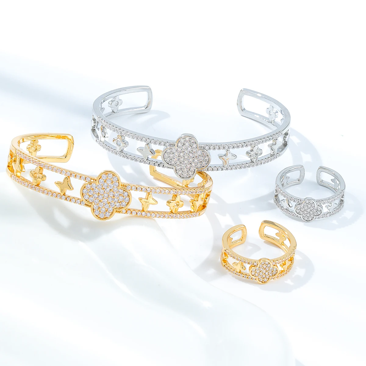 French-style gentle clover hollow full-diamond bracelet and ring, high-end niche versatile open accessories for women