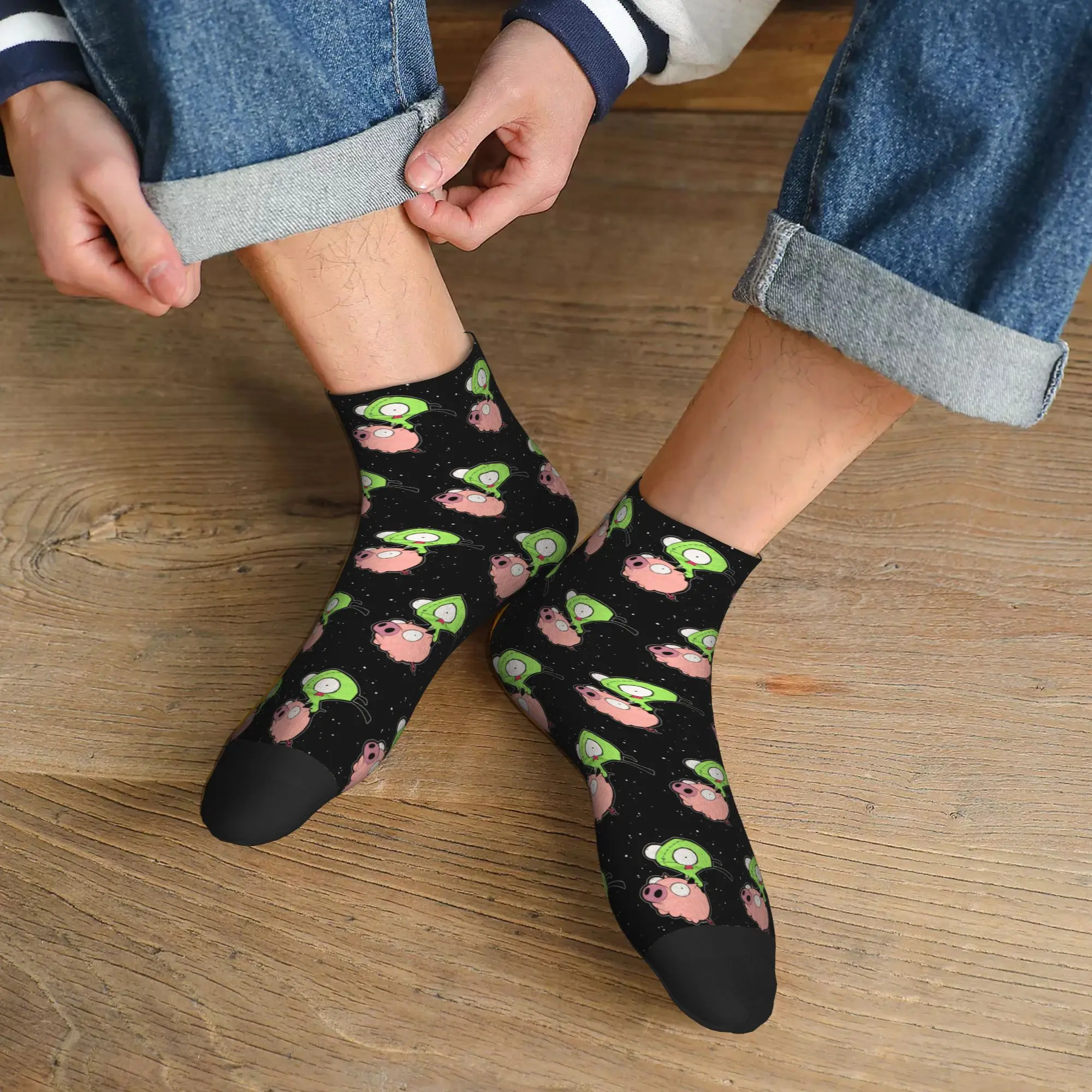 

Носки Invader zim Art Socks Harajuku, впитывающие пот, всесезонные носки, аксессуары для мужчин и женщин, рождественские подарки
