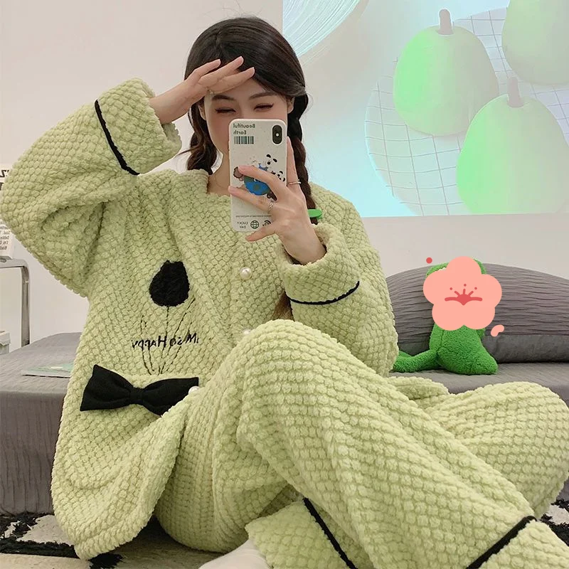 

winter Women's pajamas new model cute suit Comfortable Sleepwear fleece-lined thicken coral fleece flannel Pajama Set homewear