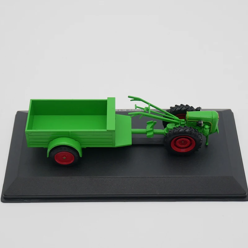 1:43 Scale Holder E12 1961 Agricultural Walking Tractor Simulation Alloy Car Model Display Collectible Gift Souvenir Decration