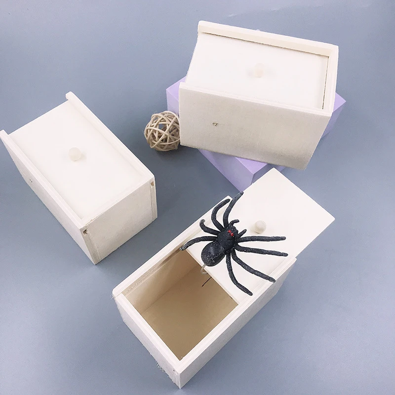 Trick Spider Funny Scare Box Wooden Hidden Box Quality Prank Wooden Scare Box Fun Game Prank Trick