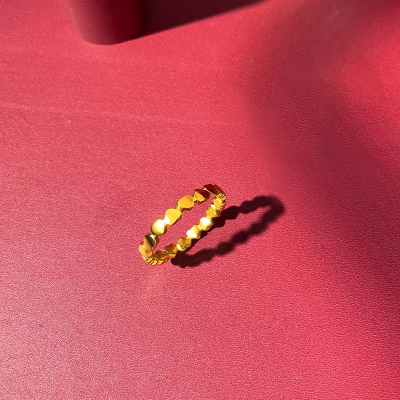 Rings - Exclusive Design by a Professional - Sophisticated Closed-Form Heart-shaped Ring - New Design 9999gold