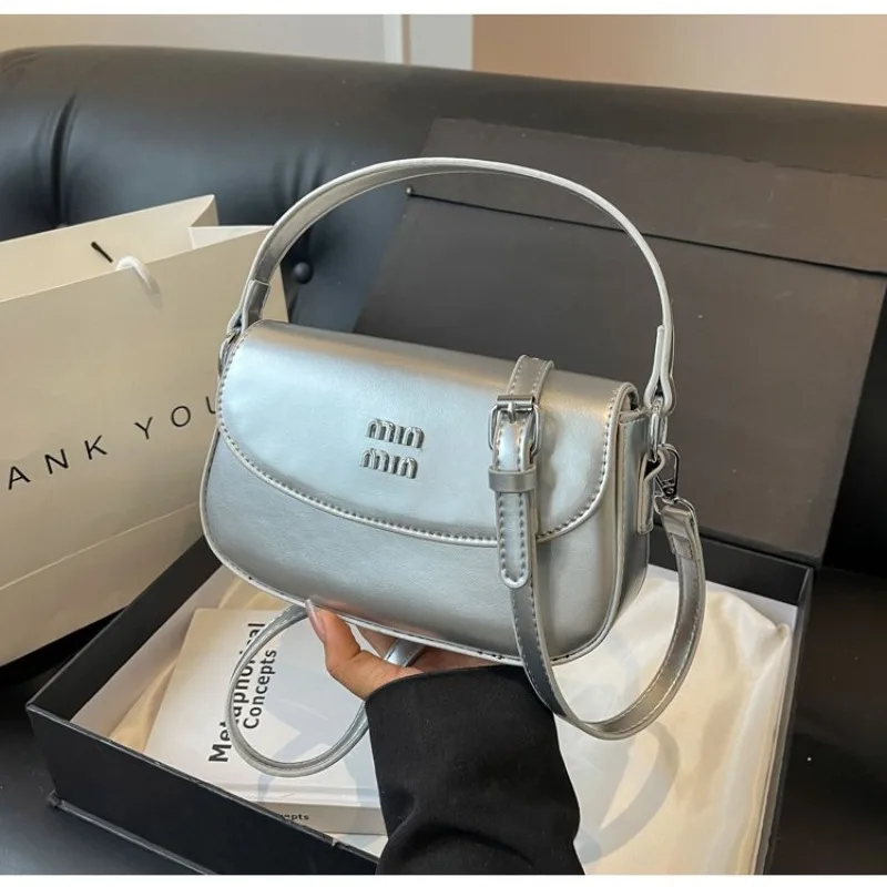 

Diaper Bag Stylish Minimalist Designer Satchel Elegant Leather Crossbody Bag For Women Stylish Textured Vintage Tote