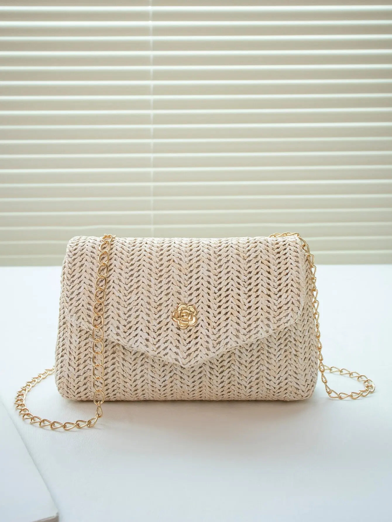 

Mini Fashionable Straw Material Flap Chain Crossbody Bag, Women's Shoulder Sling Purse For Phone,