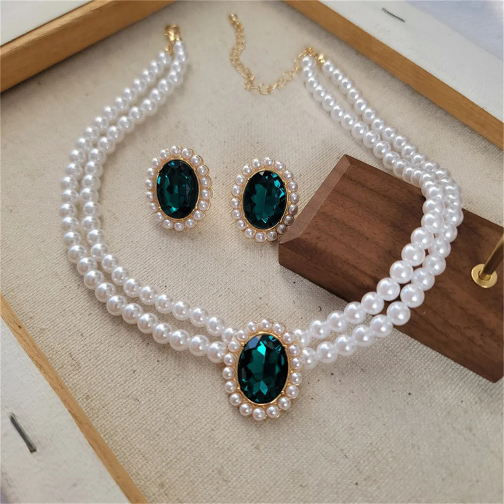 Vintage Double Layer Pearl Necklace Emerald Pearl Earrings Choker Women Elegant Clavicle Chain Banquet Party Fashion Accessories