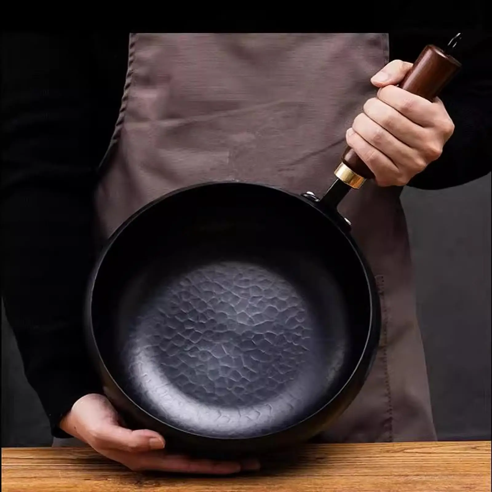 24cm/28cm Nonstick Stir Fry Pan Iron Wok Pan Household Cooking Pan for Electric Induction and Gas Stove Kitchenware with Lid