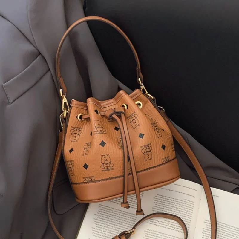 

Симпатичная винтажная большая сумка 2025 года, женская сумка через плечо с цветными блоками, модная сумка через плечо, минималистичная сумка «день-ночь», текстурированная