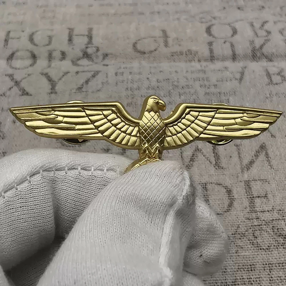 بروش شعار النسر الألماني ملحق عسكري جمهورية ألمانيا الشرقية الديمقراطية شعار النسر الألماني بروش ملحق عسكري