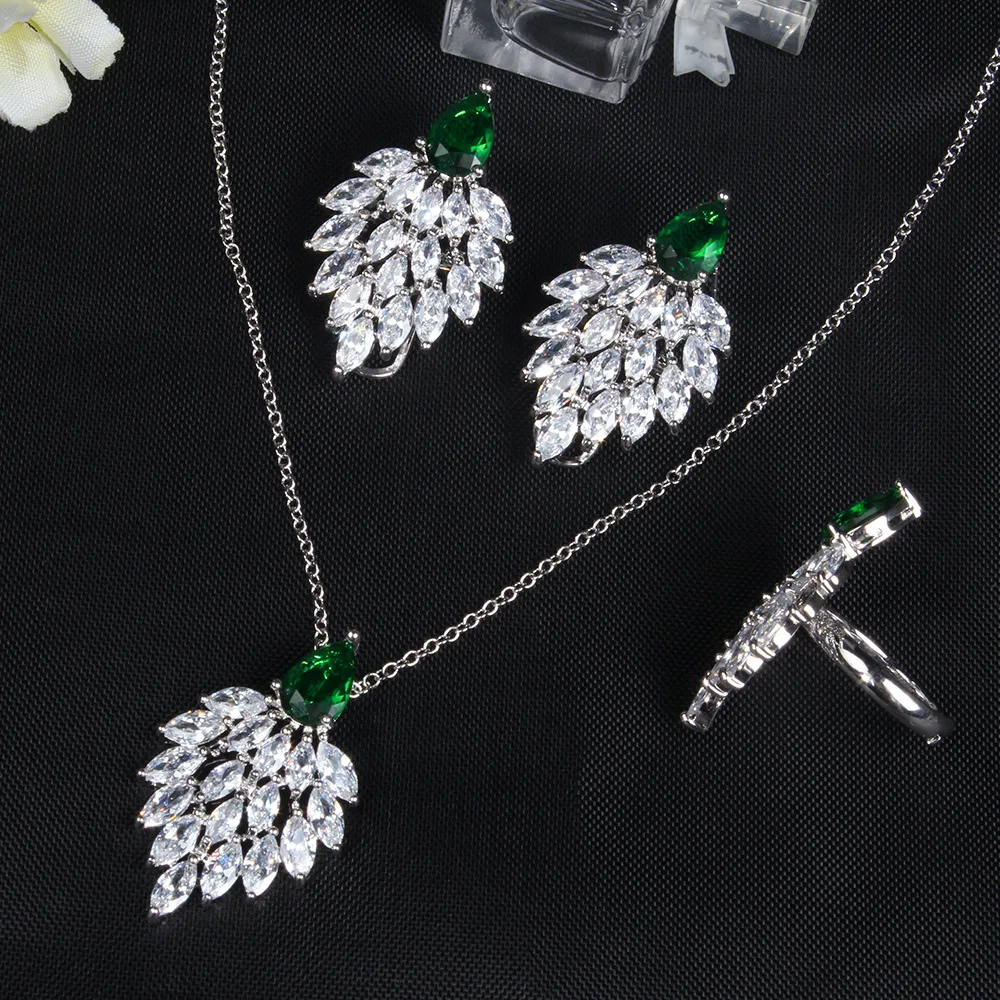 

Zirconia Jewelry Set High Quality Crystal Feather Pendant Necklace Set for Bridal Jewelry Sets Wedding Accessories Party Gift