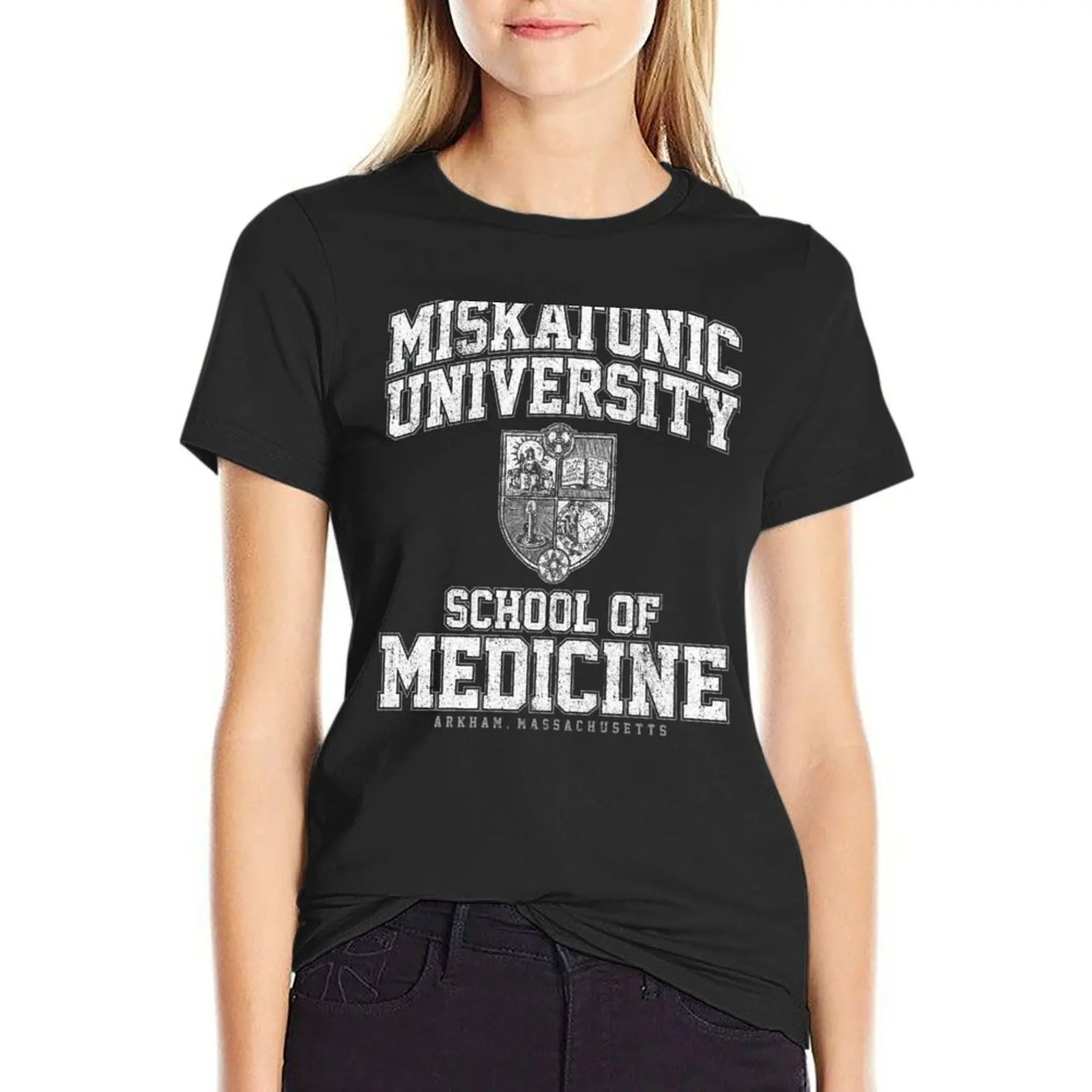 Miskatonic University School of Medicine T-Shirt blacks customs Short sleeve tee female oversized workout shirts for Women