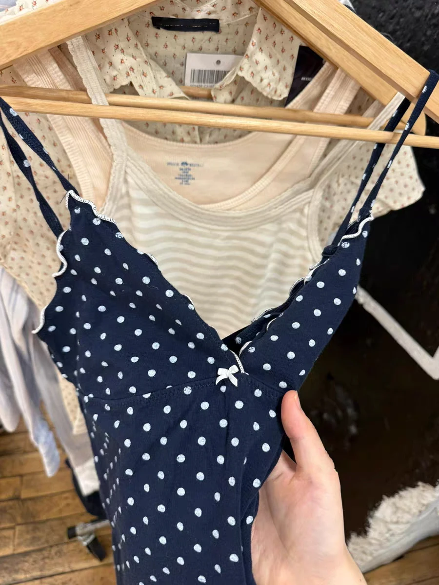 جديد البولكا نقطة القوس سليم تانك القمم المرأة الصيف الفطريات تقليم الخامس الرقبة مثير أكمام بروتيل الحلو لطيف القطن المحاصيل القمم Y2k الملابس