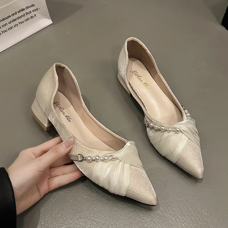 

New Style Pointed Toe Shallow Mouth Shoes Woman Low Heels Casual Female Sneakers Flats on Heels Dress Rubber Rome Solid Lace-Up