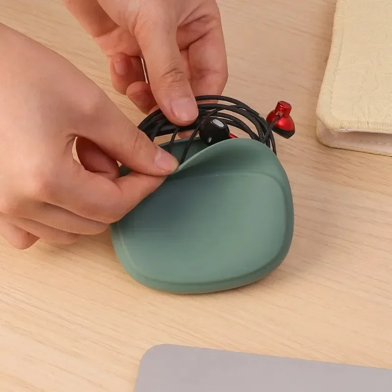 Portable Data Cable Headphone Storage Box Earphone Data Cable Organizing Bag Silicone Storage Case with Cable Ties Coin Purse