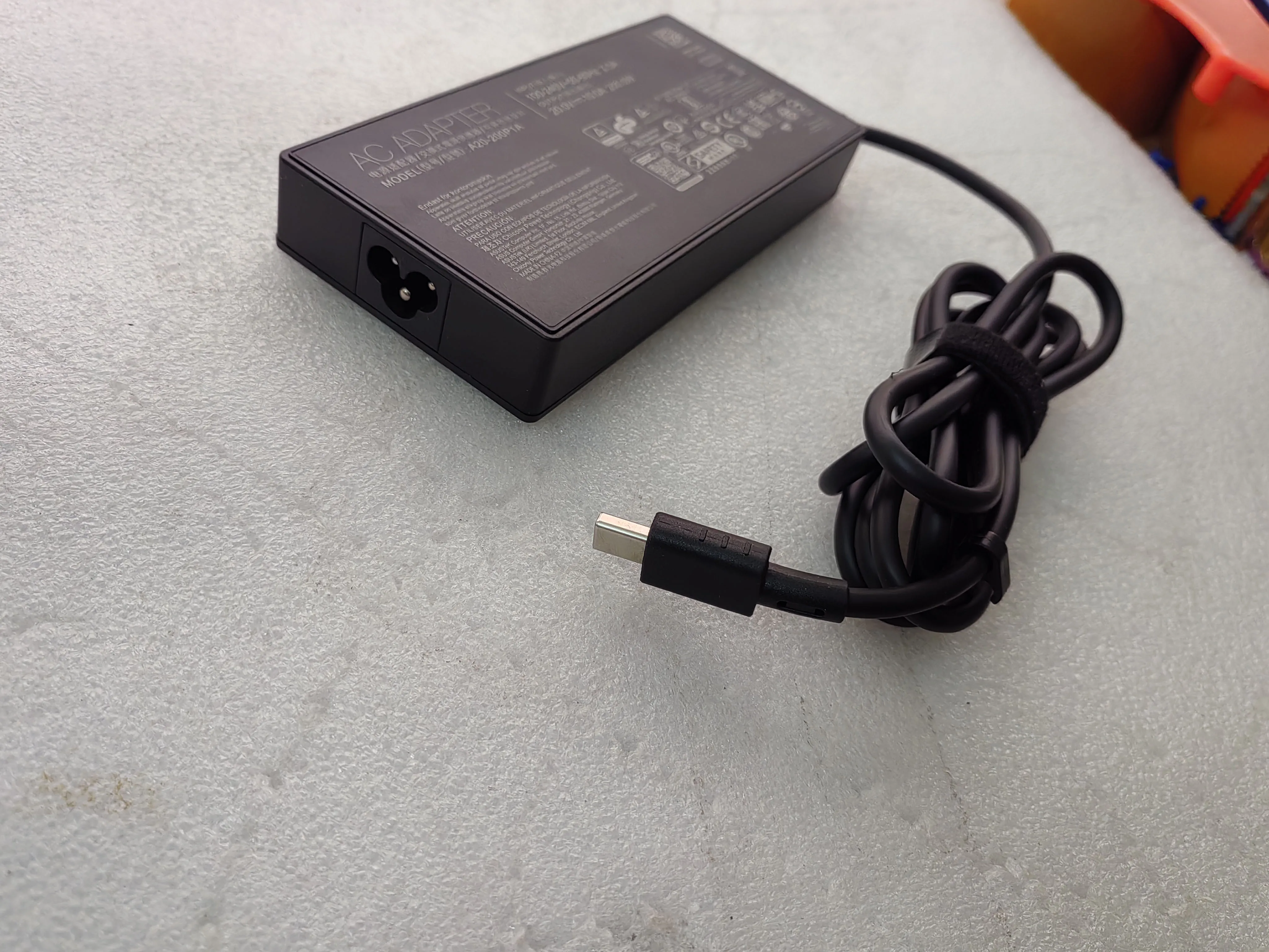 A20-200P1A 200W 20V 10A Rectangle Conn For ASUS ROG Flow Z13(2025) GZ302 GZ302EA-DS96 Gaming Laptop AC Adapter OEM