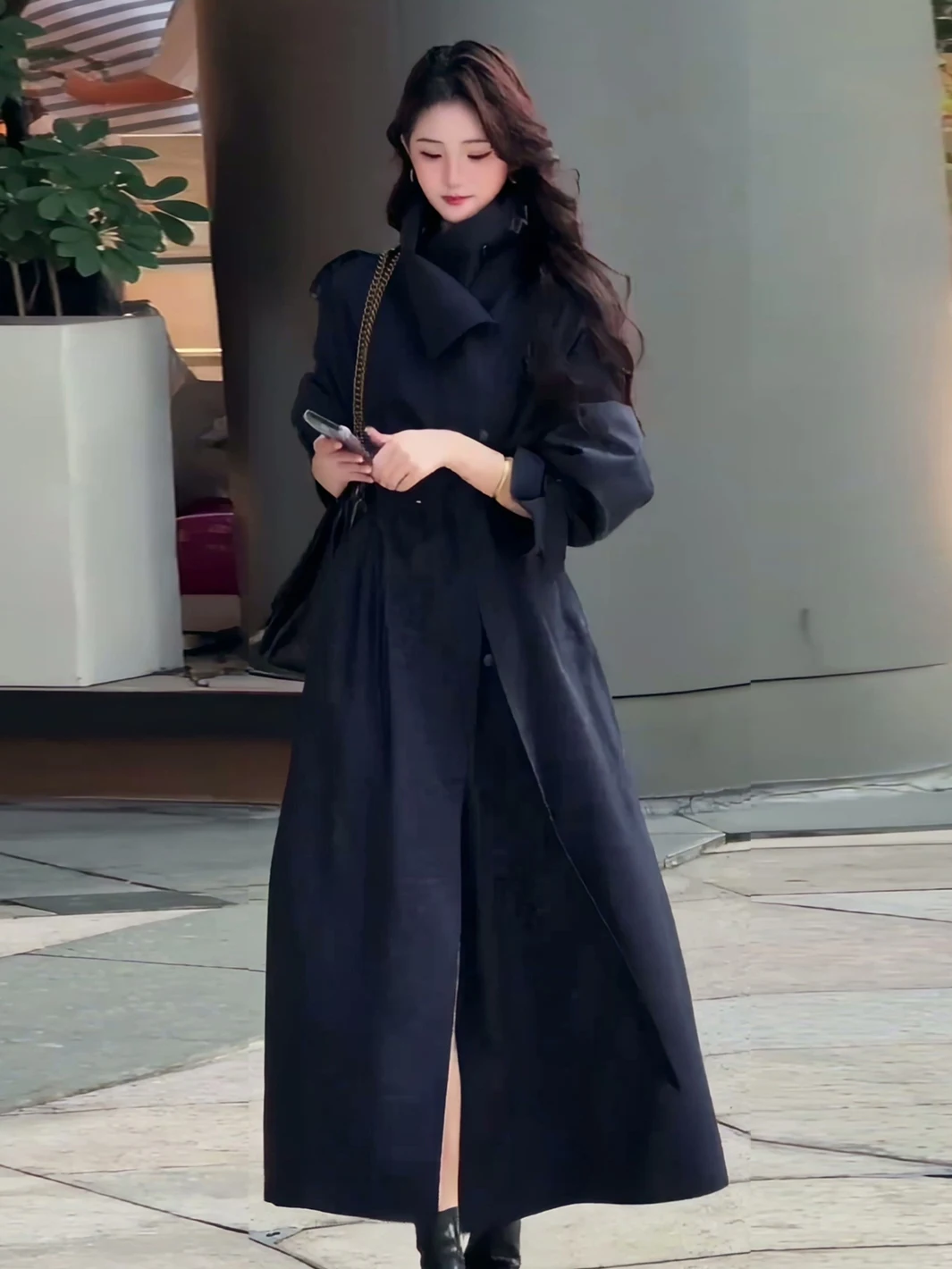 

Korean Sle Long down Jaet Women's Winter Faionable Outerwear with Waist-Cinching Belt Ele Oversized White Du down...