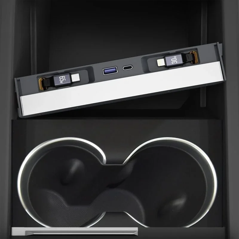 Suitable for Tesla central control docking station MODEL3 Huan new version car charging USB fast charging expansion