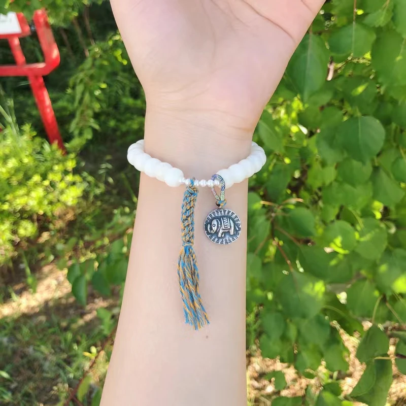

Men's and ladies' bracelets