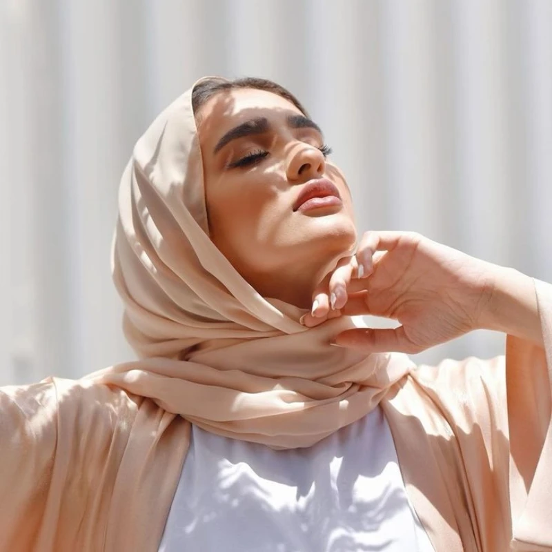 

2024 Elastic Breathable Solid Color Large Size Modal Cotton Soft Silk Cotton Bag Headscarf Scarf for Ramadan Festival