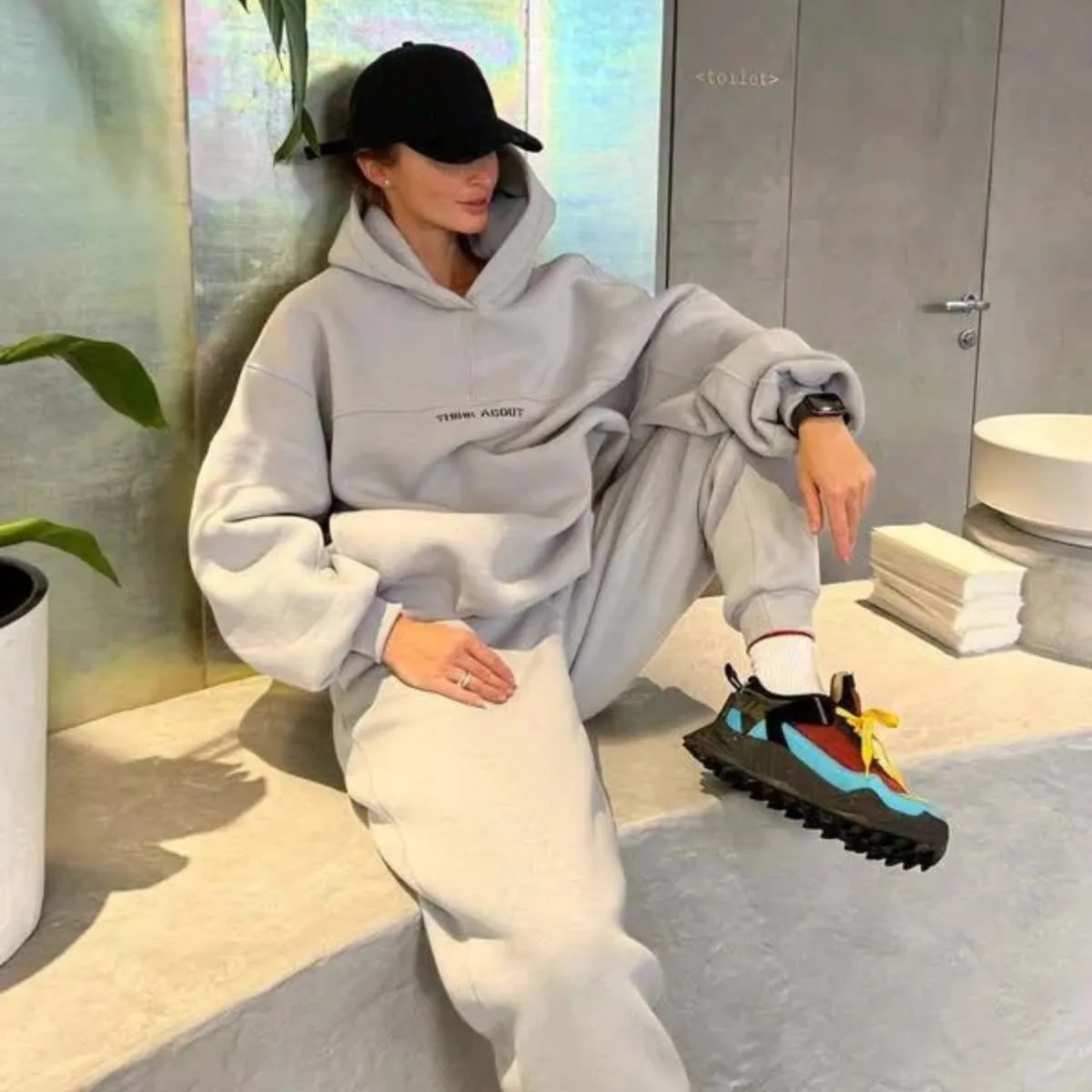 New Woman Sports Suit Letter Printing Hoodie Pocket Autumn Oversized Sportswear Streetwear Casual Sweatpants Fashion 2 Piece Set