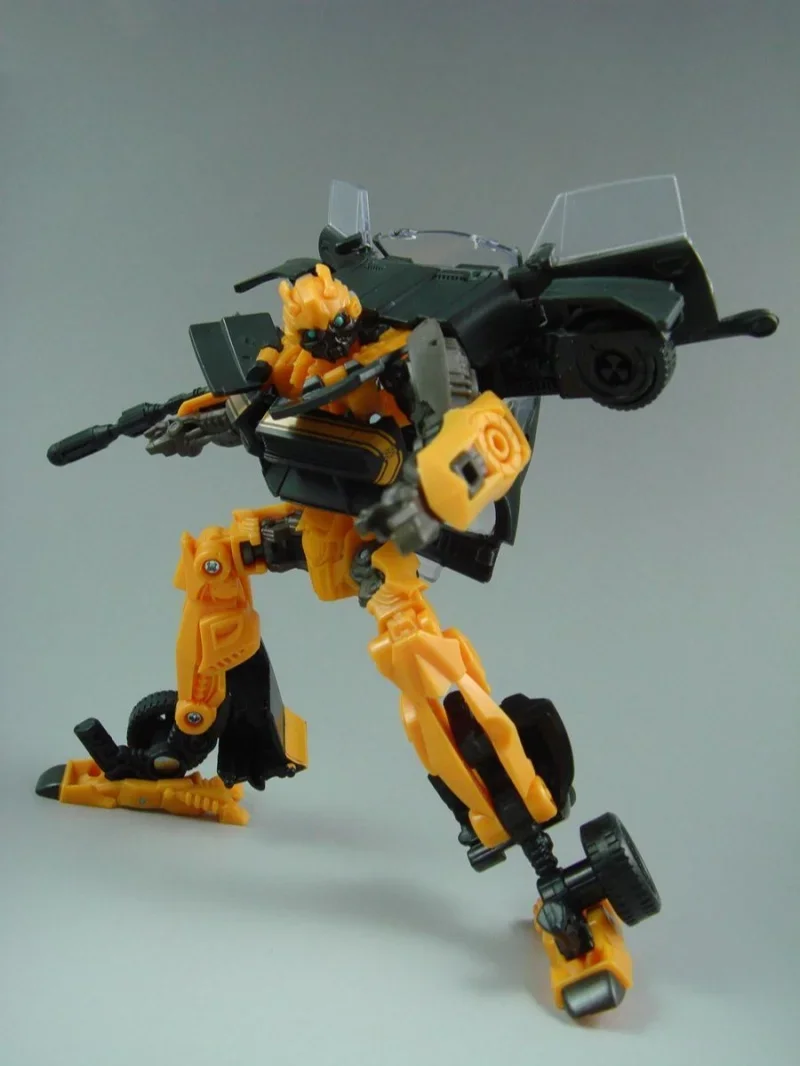 TransDevices Movie 4 AOE AD Series AD-04 Bumblebee Action Figure, Robot Collecemballages Model, peuvCar Toys, Gifts, En stock