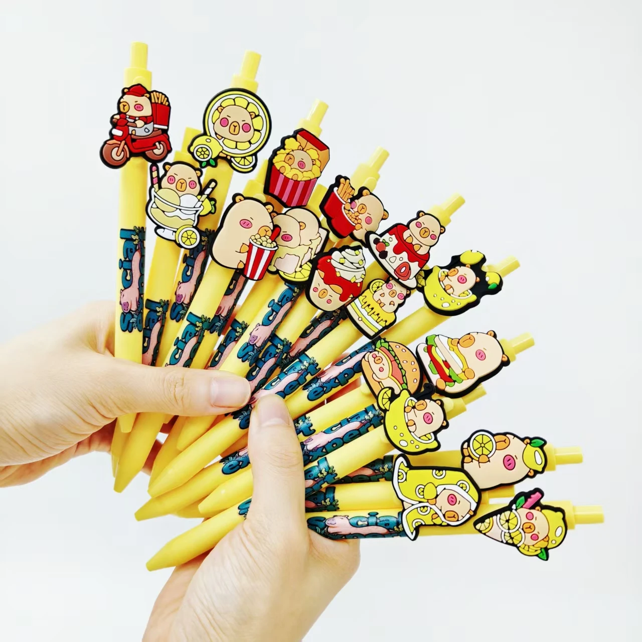 

10pcs/15pcs Capibala styling paster yellow cute pet printing gel pen gift press ballpoint pen