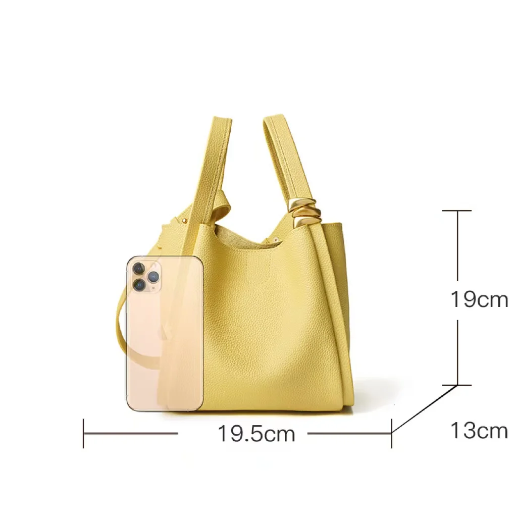 Ladies Genuine Leather Bucket Bag 2022 New Niche Large Capacity Vegetable Basket Handbag Female Shoulder Carrying Crossbody Pack