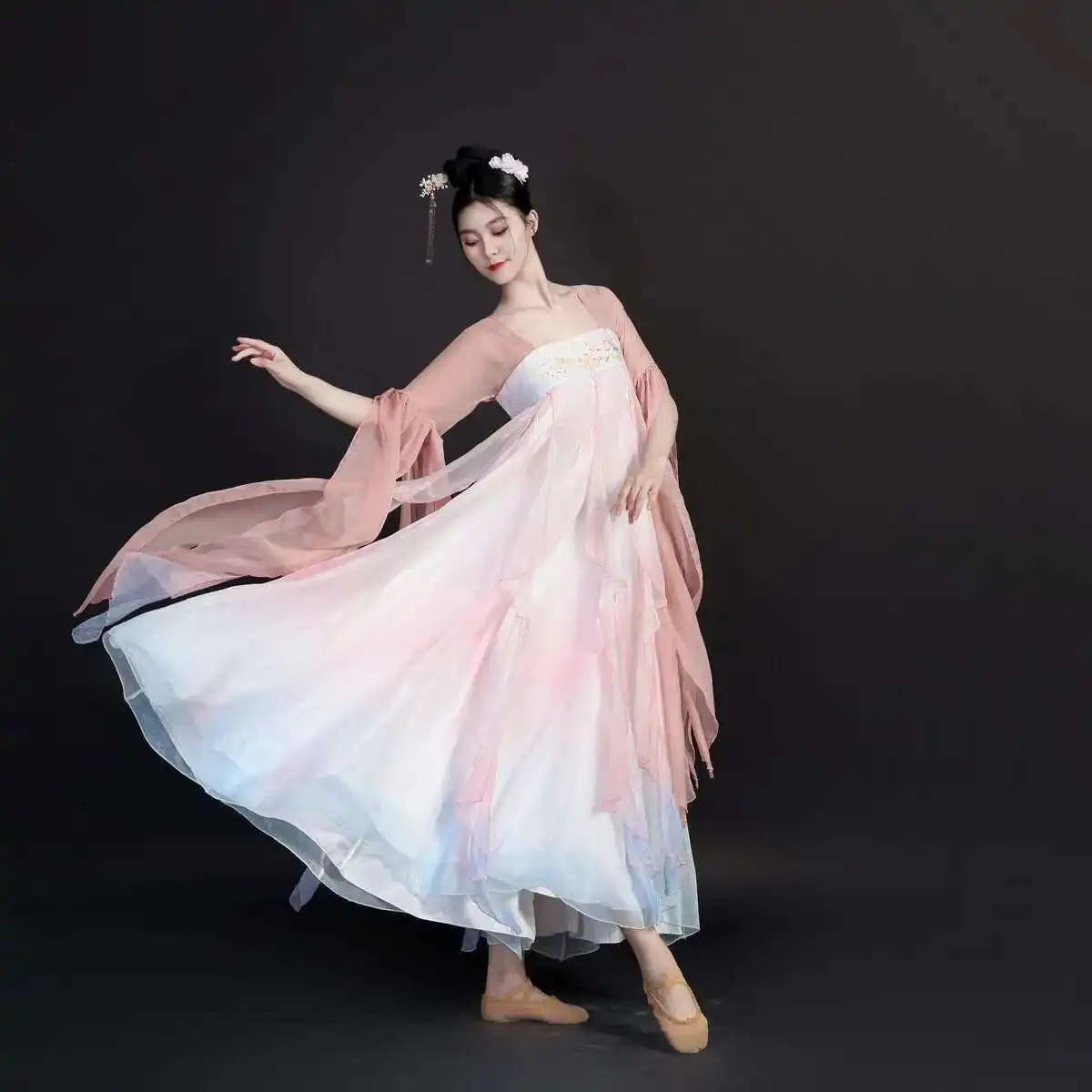 

Nine Nights[vivid]Han Element Dance Costume Gradient Color Classical Dance Performance Costume Chinese Dance Drama Xia Xiao