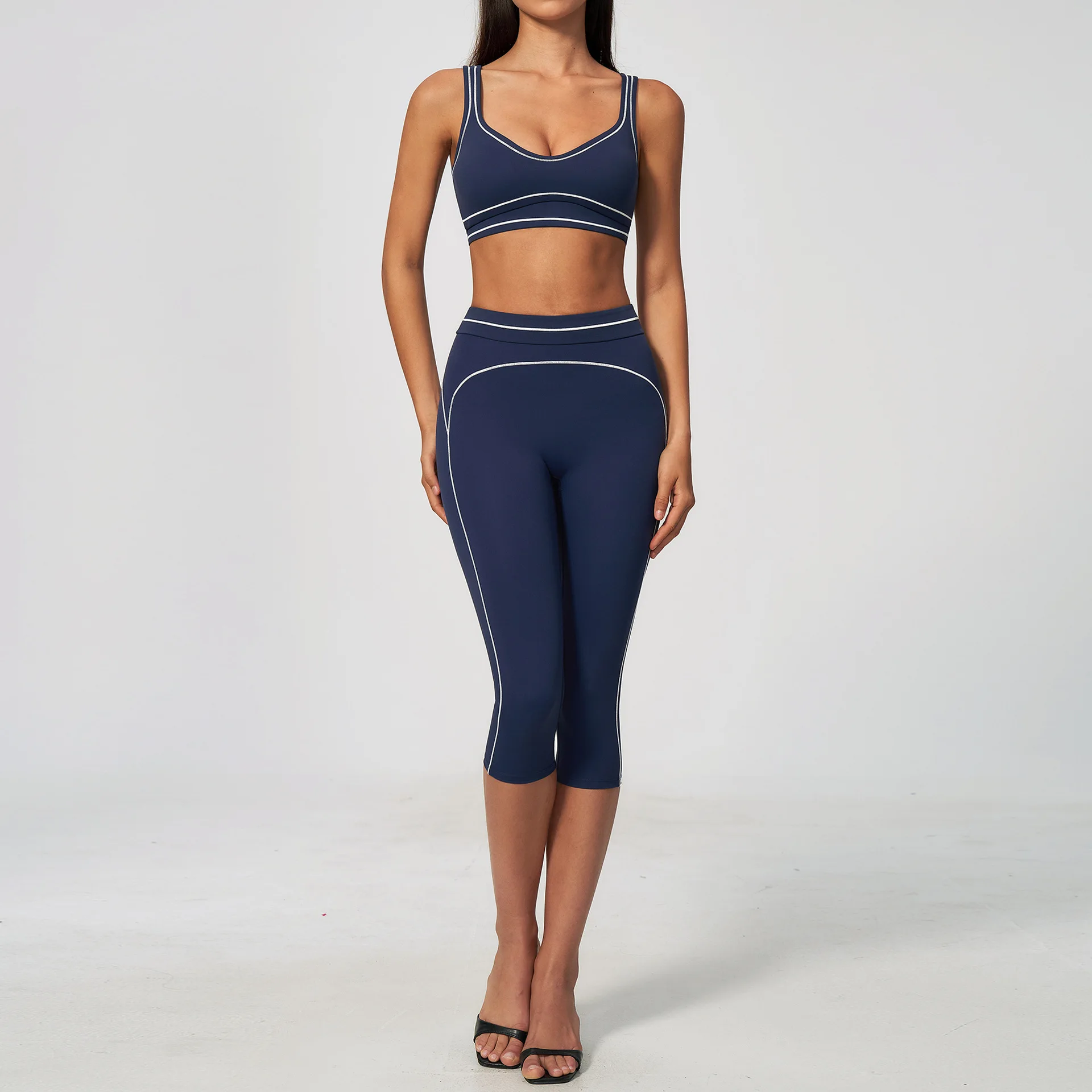 Women Contrast Stitch Racerback 2 Piece Yoga Set High Waist Capri Leggings Fitness Bra Gym Yoga Pilates Workout Training Outfit
