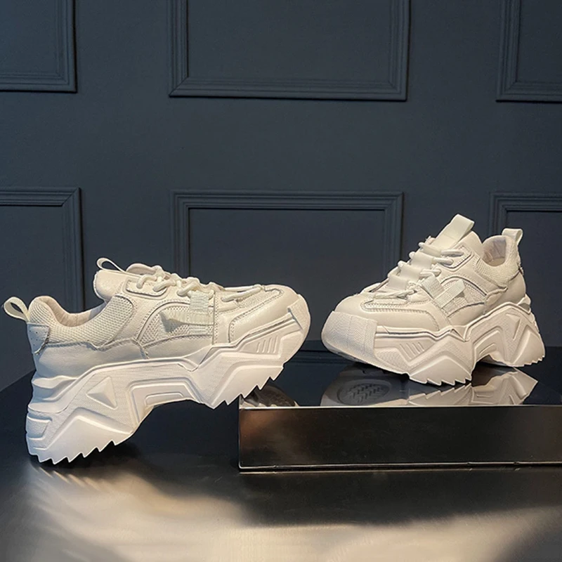 Women's Thick Sole Increased New Mesh Casual Sports Shoes Outdoor Fashion All-Match Women's Shoes Hiking Casual Shoes Size 35-40