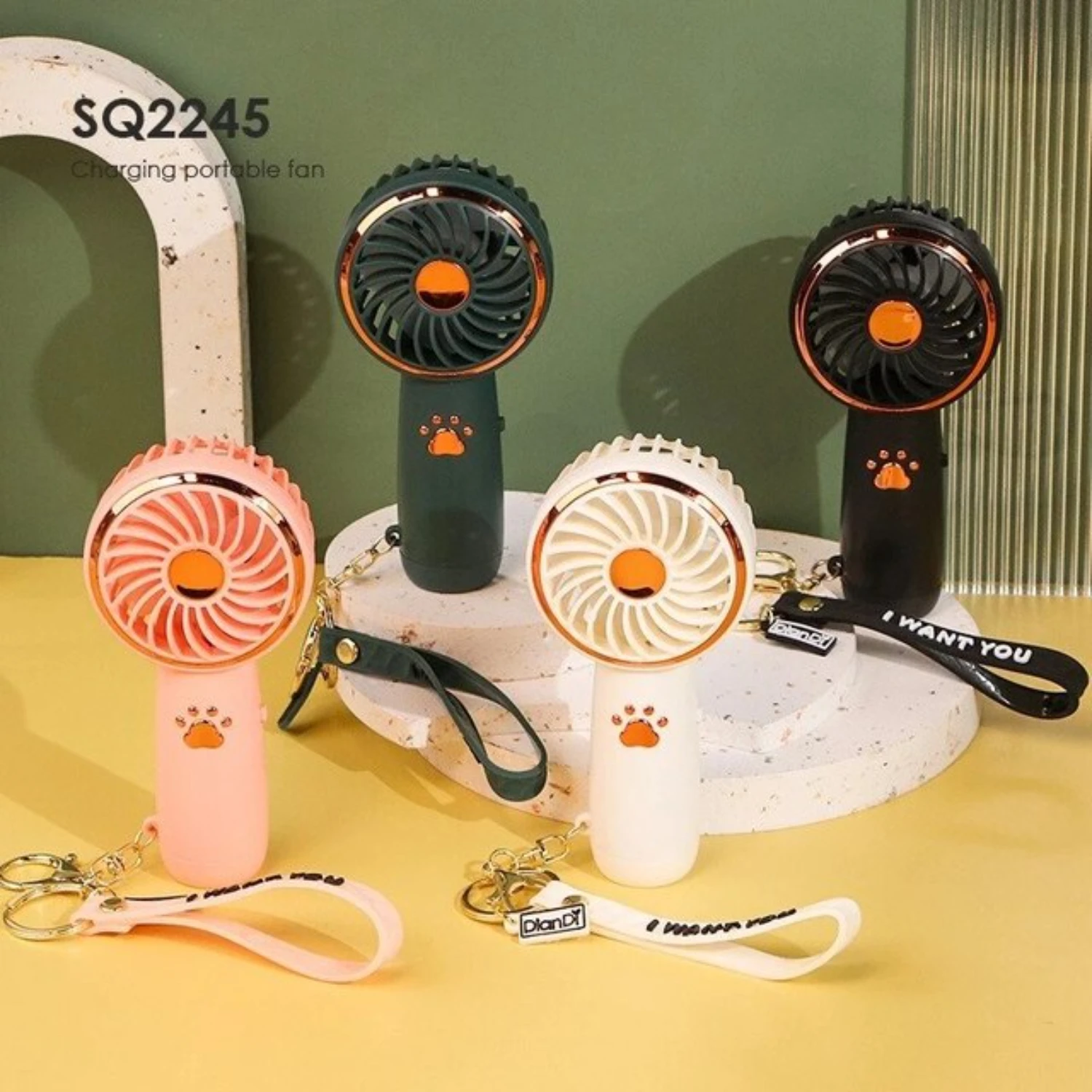 2024 sommer Mini Mini Fan Nette Cartoon Tragbare Lade USB Handheld Fan Student Outdoor Fan