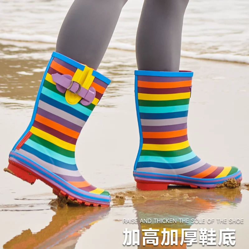 British Women's Rubber Anti Slip Rain Shoes With Printed Midsole