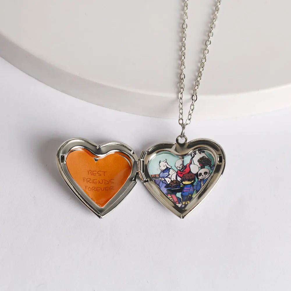 Game UNDERTALE Sans Cosplay Necklace Unisex Metal Family Photo Frame Heart Pendant Jewelry Accessories Gift