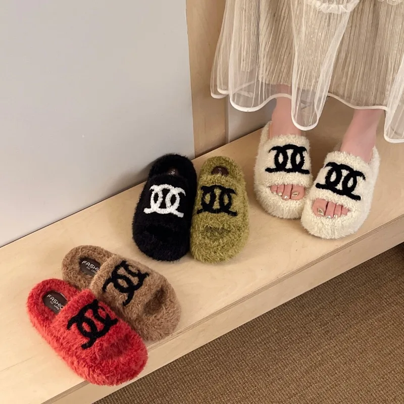2026 Fashion Indoor Casual Non Slip Warm Women's Cotton Slippers Winter New Trendy Plush Comfort Soft Sole Shoes for Women