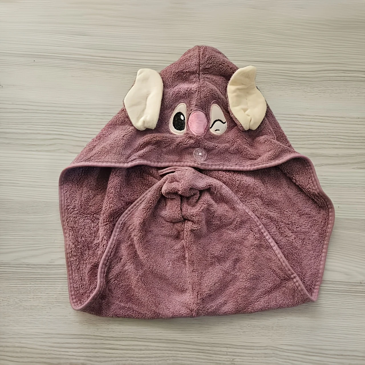 Touca de banho Disney Stitch, touca para secar cabelo em casa, chapéu de festa fofo e durável, lenço feminino, chapéu de brinquedo, 1 unidade