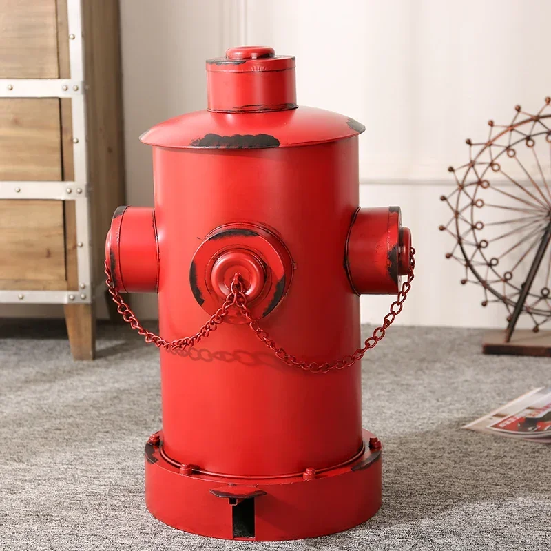 Retro Fire Hydrant Trash Can Vintage Wrought Iron Garbage Bin with Foot Pedal Creative Industrial Decor Storage Bucket Ornament