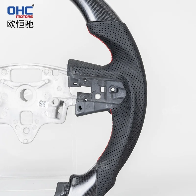 For Chevrolet Silverado 19-21  pickup truck steering wheel modification and upgrade to a sporty carbon fiber