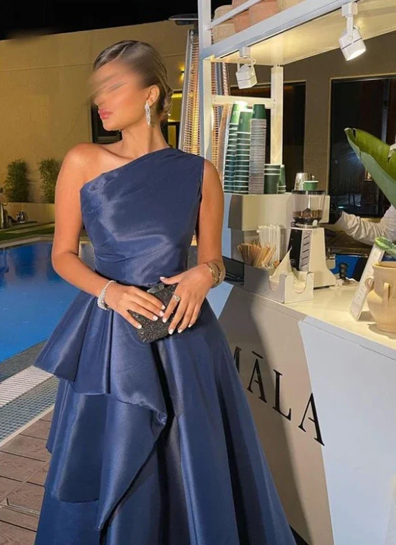 Personalizado elegante de alta calidad clásico Jersey plisado A-line un hombro vestidos por debajo de la rodilla vestidos de cóctel estilo moderno Simple Fashi