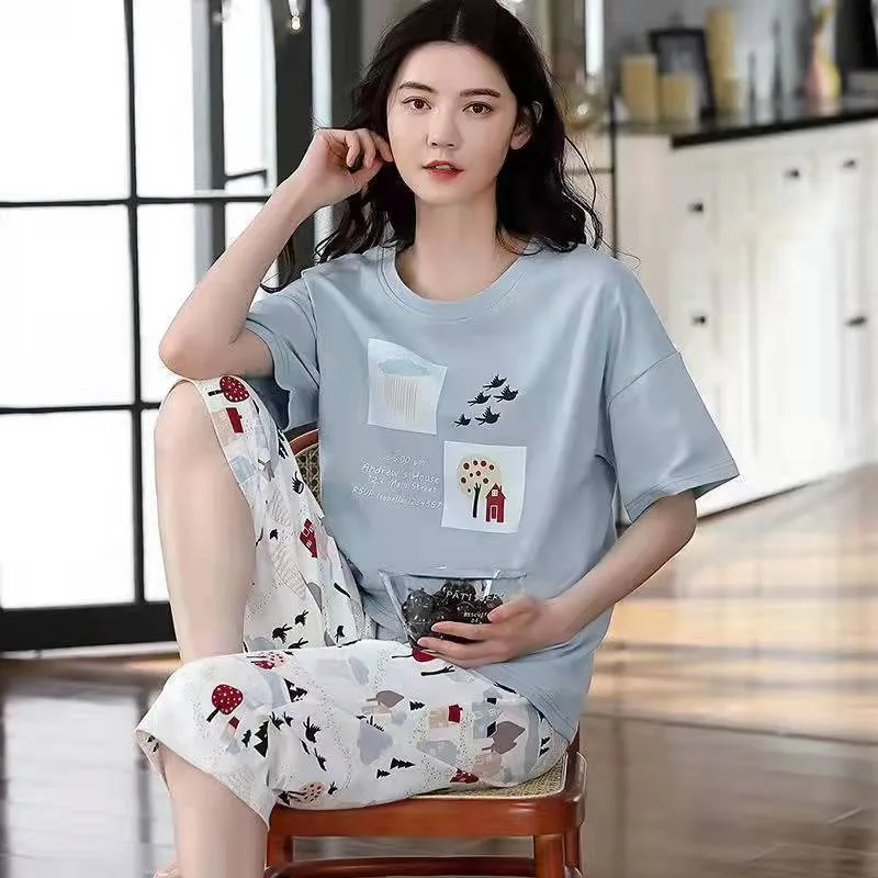Women's Summer Pajama Set, Short-Sleeve Top and 3/4 Pants, Pullover with Print, Spring and Autumn Version, Loose Homewear