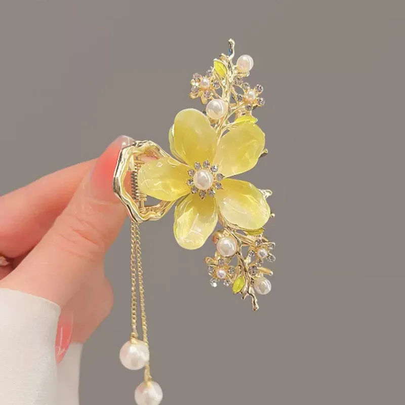 Chic Hair Accessories for Women - Retro Style Water Diamond Pearl Orchid Tassel Hair Clip Elegant and Charming Hair Ornament