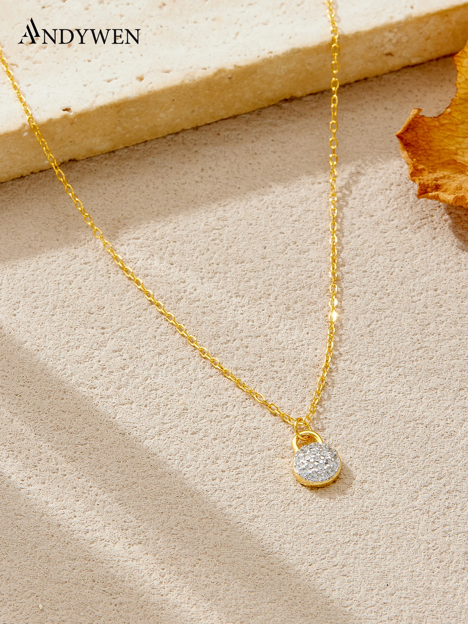 ANDYWEN Halskette mit Schloss-Anhänger aus 925er Silber, 18 Karat vergoldet, funkelnder CZ-Schmuck, elegantes Geschenk für Frauen, schicke Alltagskleidung