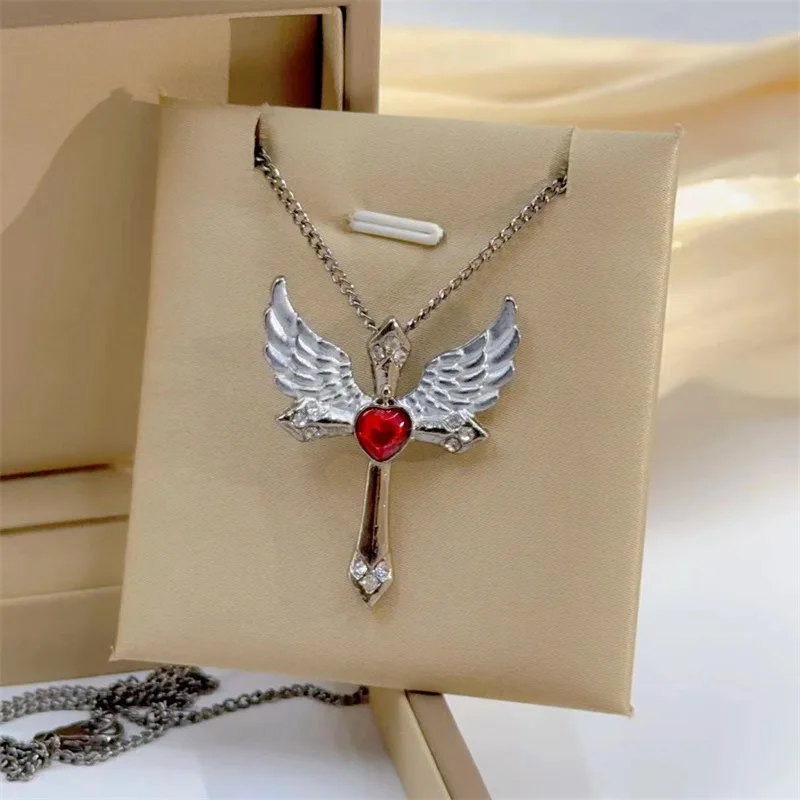 Fashion Delicate Angel Wings Necklace Classic Vintage Cross Craft White Feather Clavicle Chain Pendant