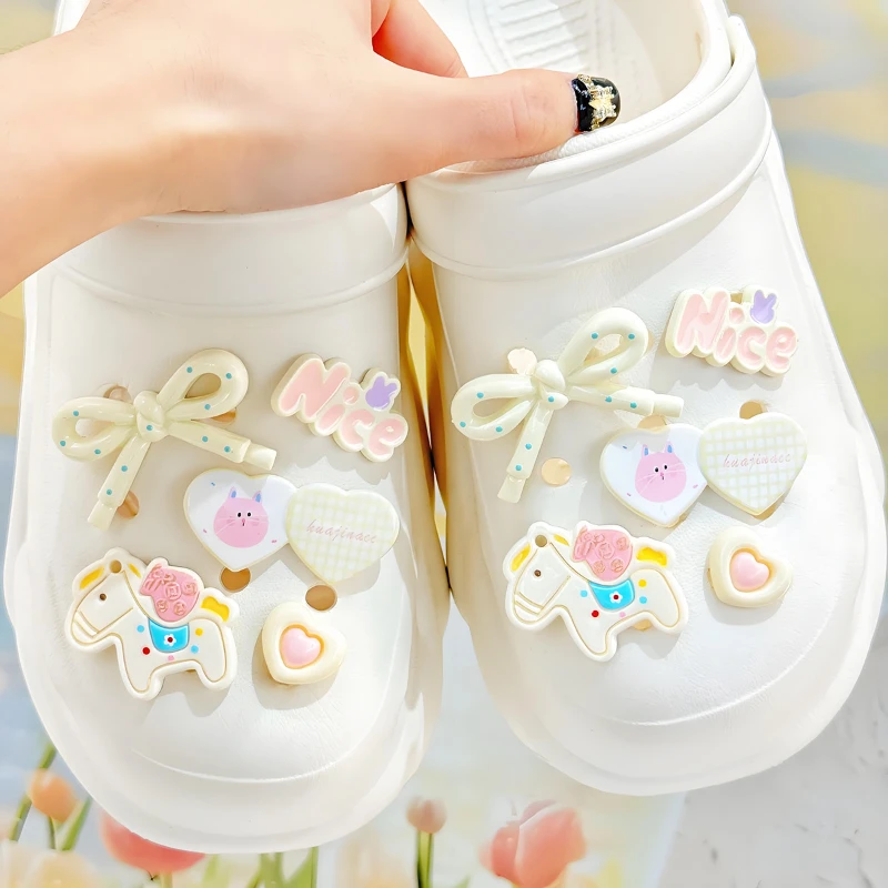 10pcs/sets New Bow DIY Shoes Charms For Clogs Get Rich Soon 