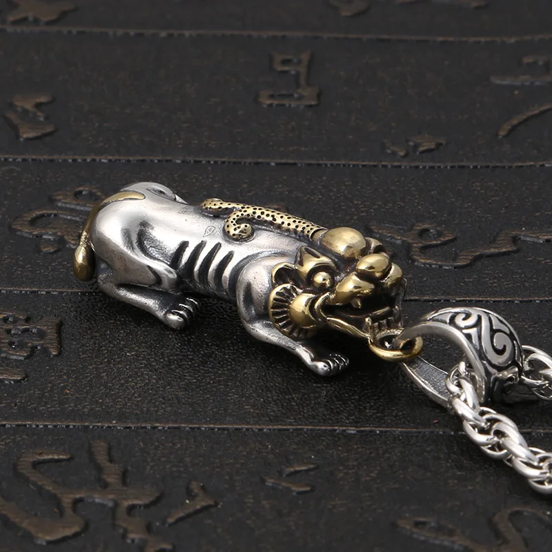 

S925 Sterling Silver Pixiu Pendant Black Color Old Process Unisex Fine Jewelry FYNE437