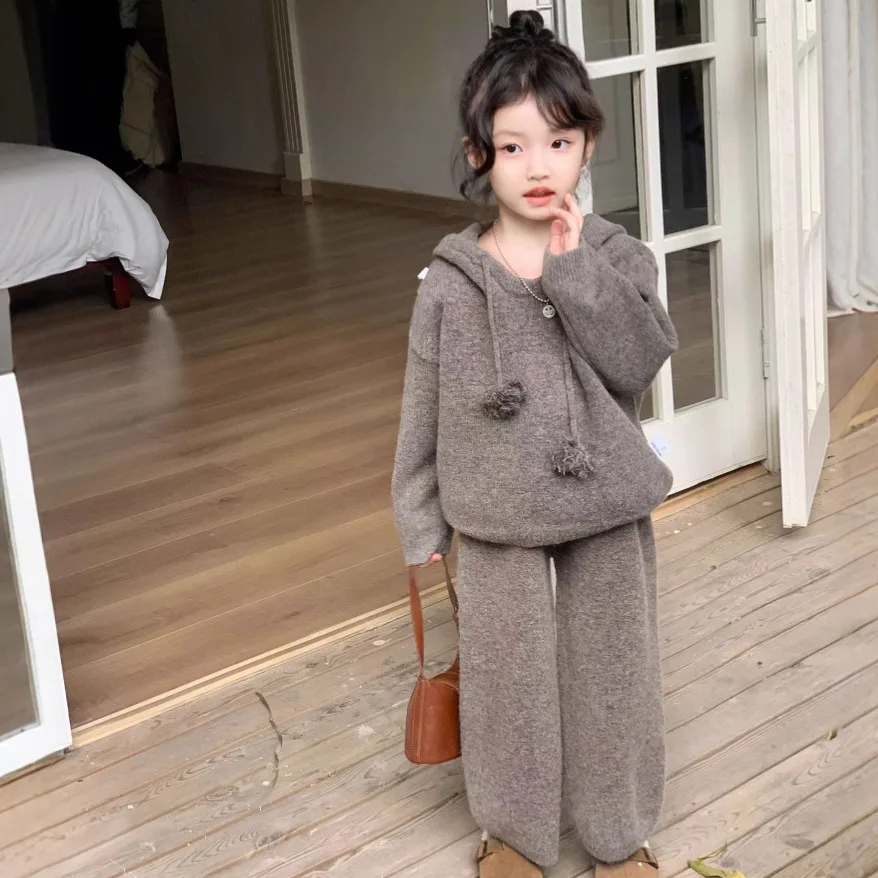 Girls Suits 2024 New Winter Childrens Clothes Girls Baby Style High-grade Loose Straight Pants Lazy Sweater Knit Two-piece Set