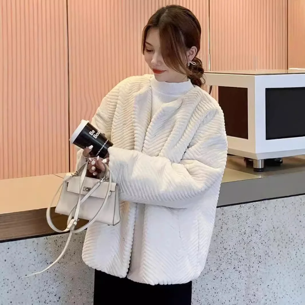 Autumn and winter round neck herringbone pattern fur  coat 2024 new loose fashion imitation rabbit fur women's fur clothes