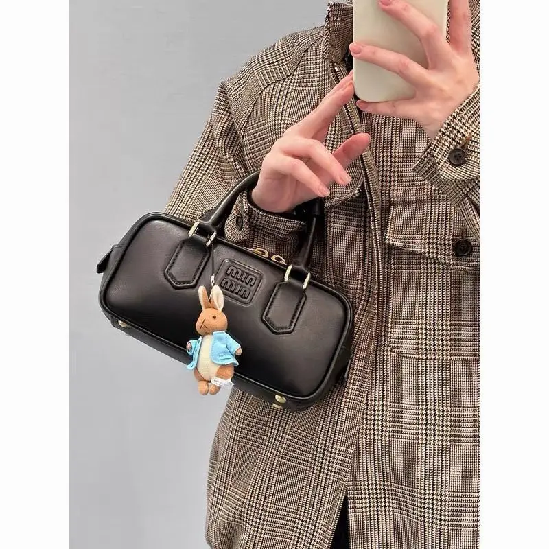 

Women's small square bag niche retro bowling design handbags for women 2023 hot new commuter versatile shoulder Messenger purses